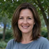 Emily R.